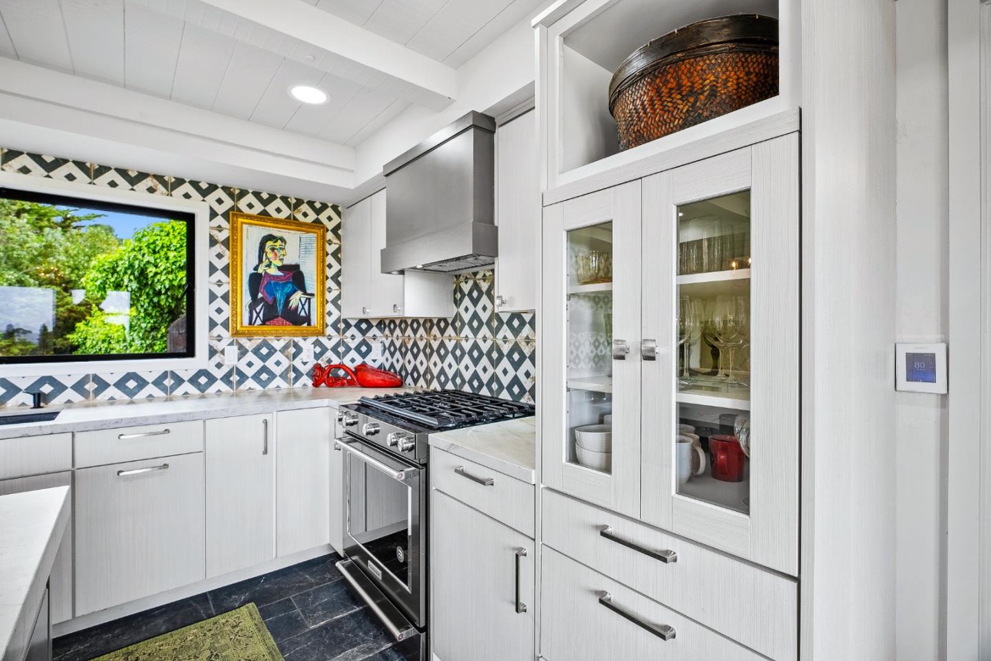 Detail Gallery Image 13 of 50 For 25550 Rio Vista Dr, Carmel,  CA 93923 - 3 Beds | 3/1 Baths