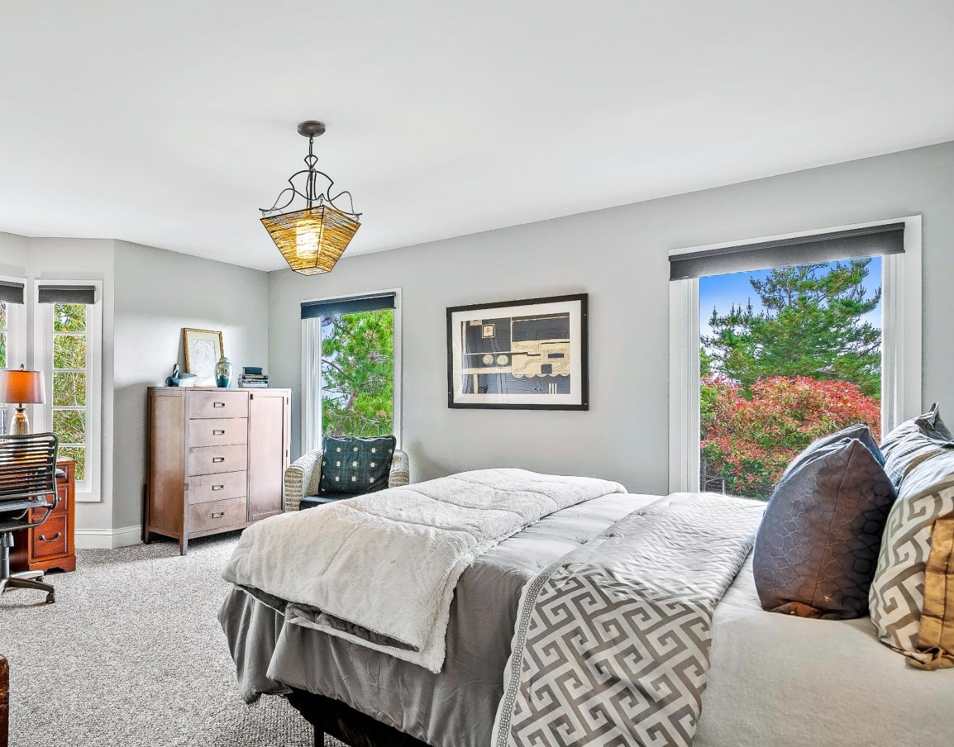 Detail Gallery Image 26 of 50 For 25550 Rio Vista Dr, Carmel,  CA 93923 - 3 Beds | 3/1 Baths