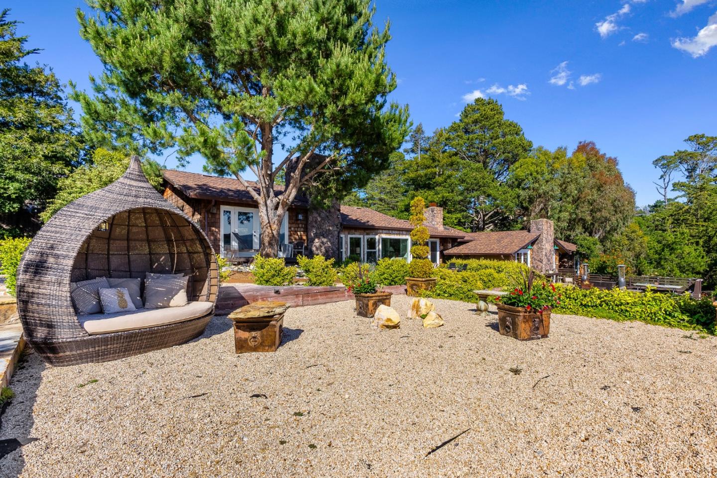 Detail Gallery Image 39 of 50 For 25550 Rio Vista Dr, Carmel,  CA 93923 - 3 Beds | 3/1 Baths