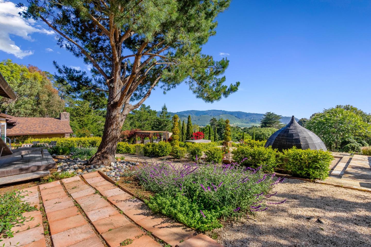 Detail Gallery Image 41 of 50 For 25550 Rio Vista Dr, Carmel,  CA 93923 - 3 Beds | 3/1 Baths