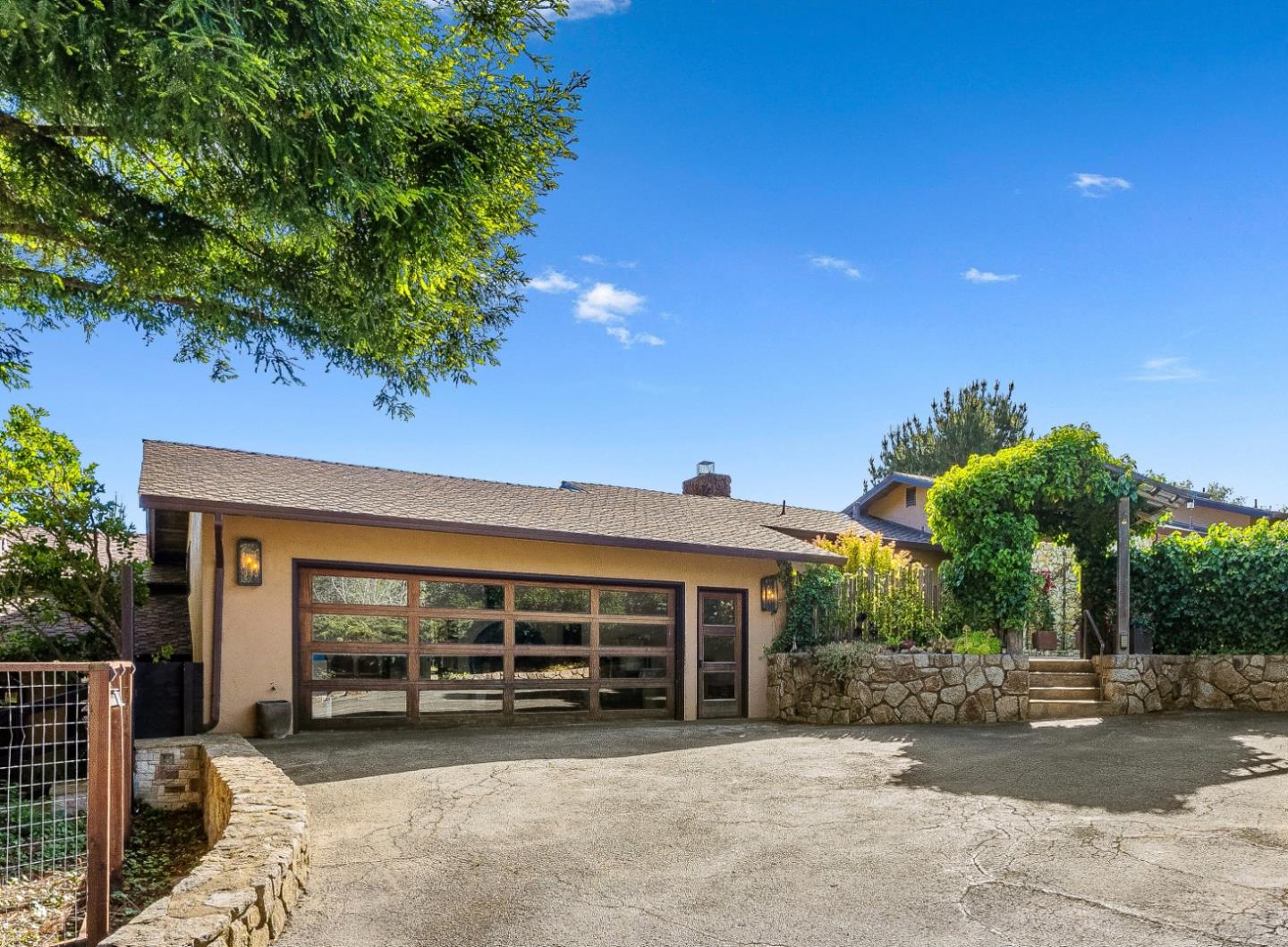 Detail Gallery Image 49 of 50 For 25550 Rio Vista Dr, Carmel,  CA 93923 - 3 Beds | 3/1 Baths