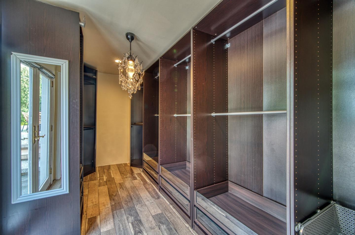 Detail Gallery Image 22 of 66 For 2618 Brewster Ave, Redwood City,  CA 94062 - 3 Beds | 3/1 Baths