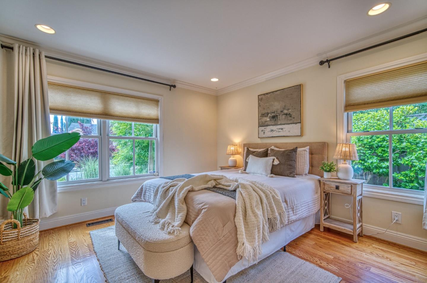 Detail Gallery Image 23 of 66 For 2618 Brewster Ave, Redwood City,  CA 94062 - 3 Beds | 3/1 Baths