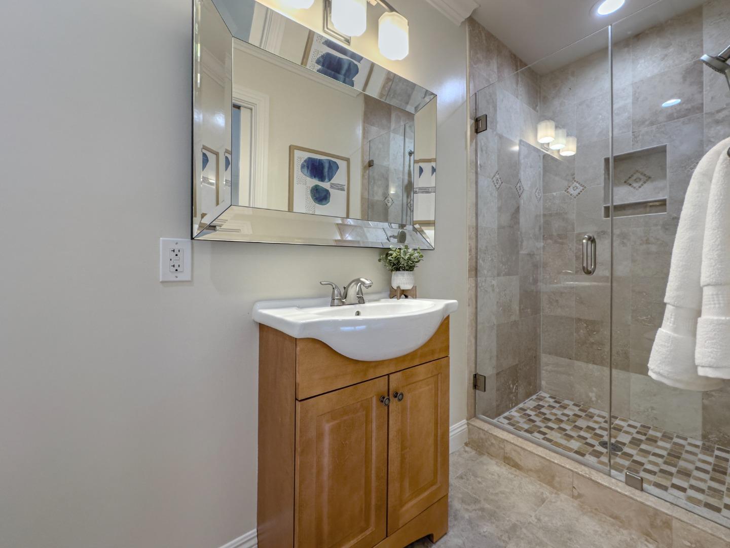 Detail Gallery Image 29 of 66 For 2618 Brewster Ave, Redwood City,  CA 94062 - 3 Beds | 3/1 Baths