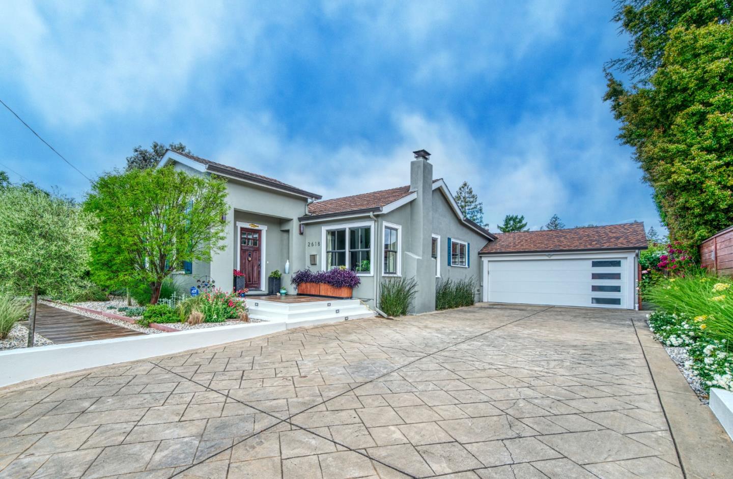 Detail Gallery Image 37 of 66 For 2618 Brewster Ave, Redwood City,  CA 94062 - 3 Beds | 3/1 Baths