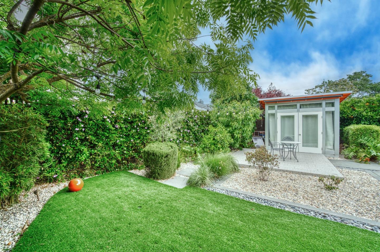 Detail Gallery Image 47 of 66 For 2618 Brewster Ave, Redwood City,  CA 94062 - 3 Beds | 3/1 Baths