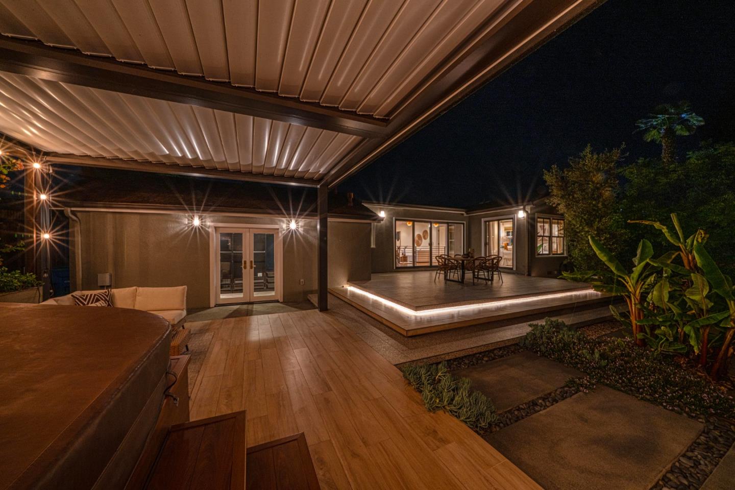 Detail Gallery Image 56 of 66 For 2618 Brewster Ave, Redwood City,  CA 94062 - 3 Beds | 3/1 Baths