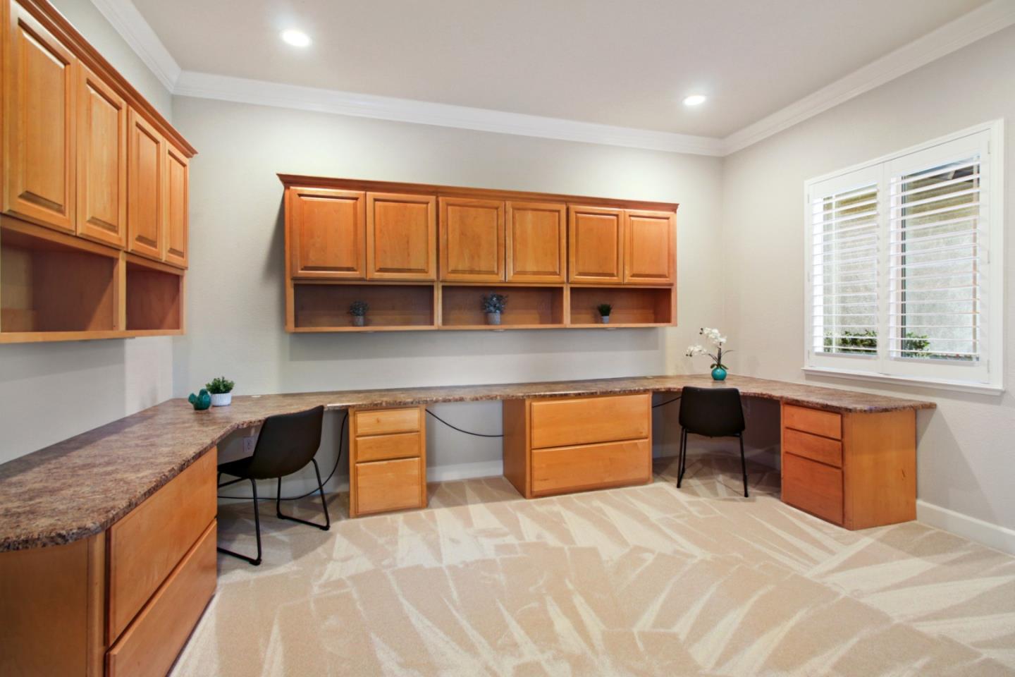 Detail Gallery Image 10 of 81 For 4040 Morning View Way, El Dorado Hills,  CA 95762 - 4 Beds | 3 Baths