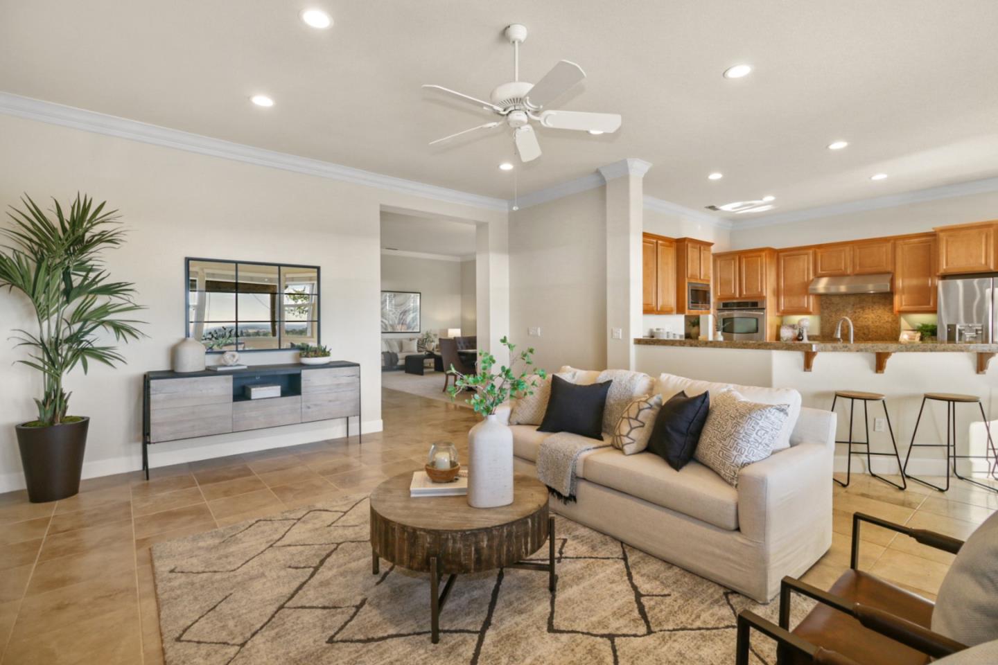 Detail Gallery Image 14 of 81 For 4040 Morning View Way, El Dorado Hills,  CA 95762 - 4 Beds | 3 Baths
