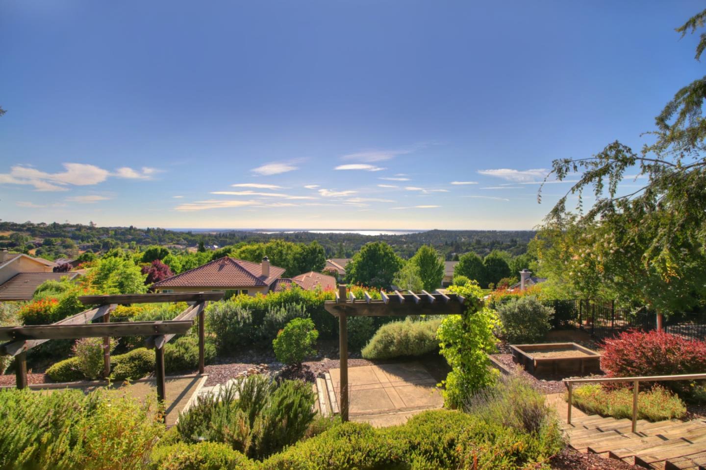 Detail Gallery Image 40 of 81 For 4040 Morning View Way, El Dorado Hills,  CA 95762 - 4 Beds | 3 Baths