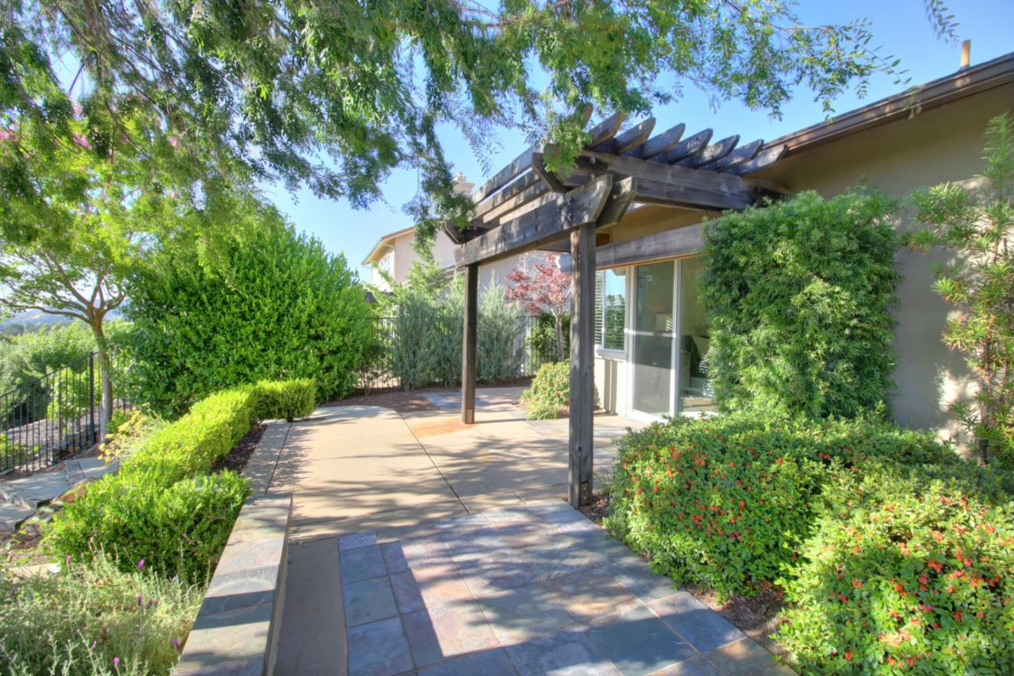Detail Gallery Image 54 of 81 For 4040 Morning View Way, El Dorado Hills,  CA 95762 - 4 Beds | 3 Baths