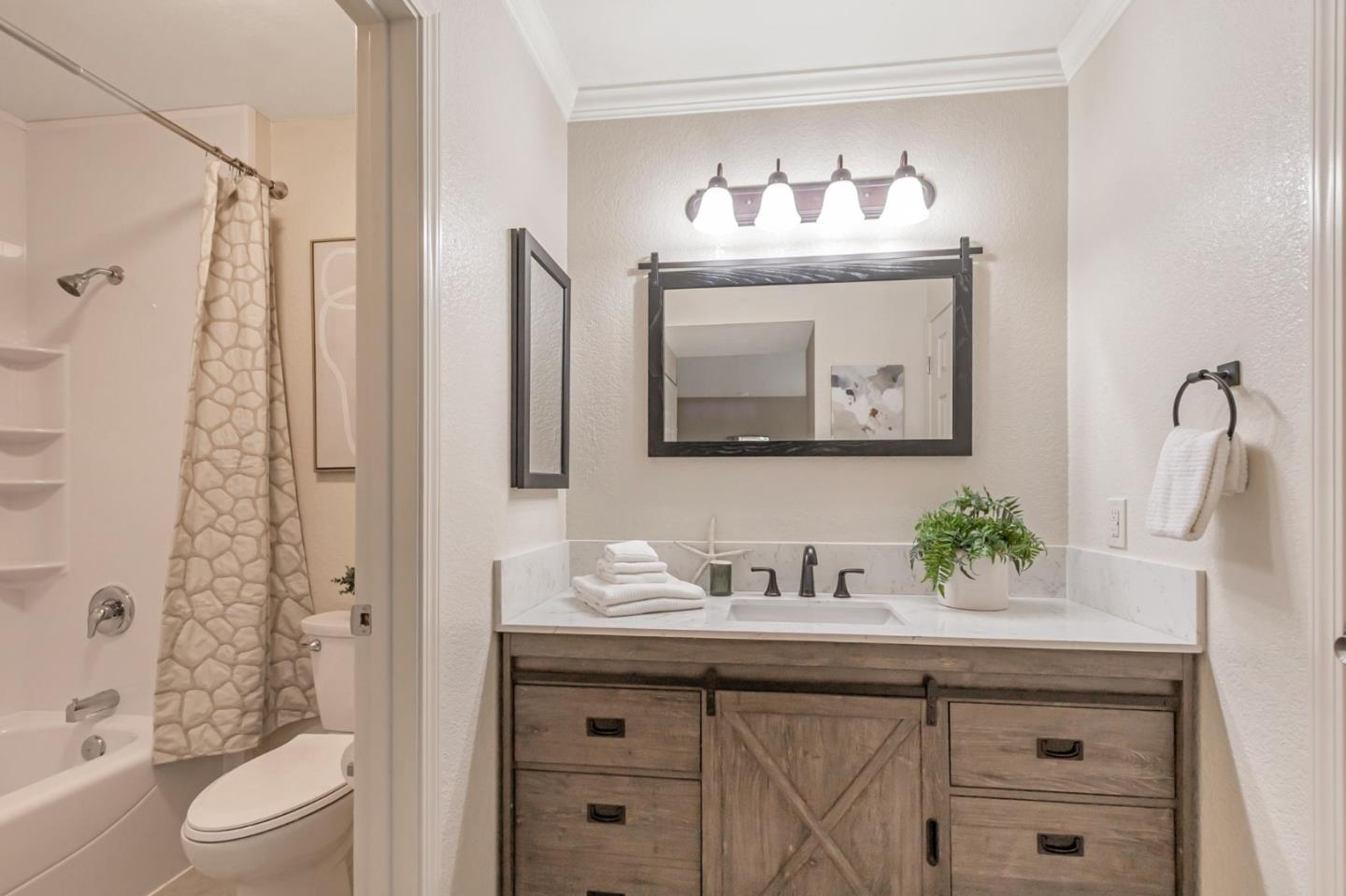Detail Gallery Image 18 of 37 For 5376 Makati Cir, San Jose,  CA 95123 - 1 Beds | 1 Baths