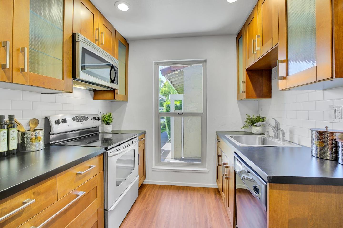 Detail Gallery Image 11 of 38 For 433 W Rincon Ave #L,  Campbell,  CA 95008 - 2 Beds | 2 Baths