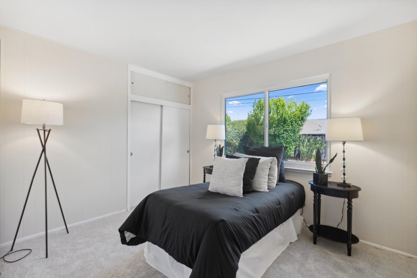 Detail Gallery Image 17 of 38 For 1795 Foxworthy Ave, San Jose,  CA 95124 - 6 Beds | 2/1 Baths