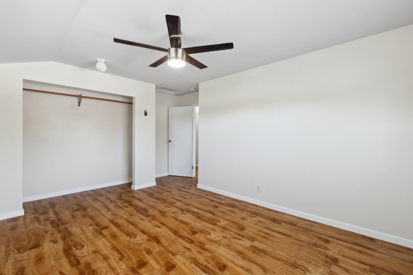 Detail Gallery Image 26 of 38 For 1795 Foxworthy Ave, San Jose,  CA 95124 - 6 Beds | 2/1 Baths