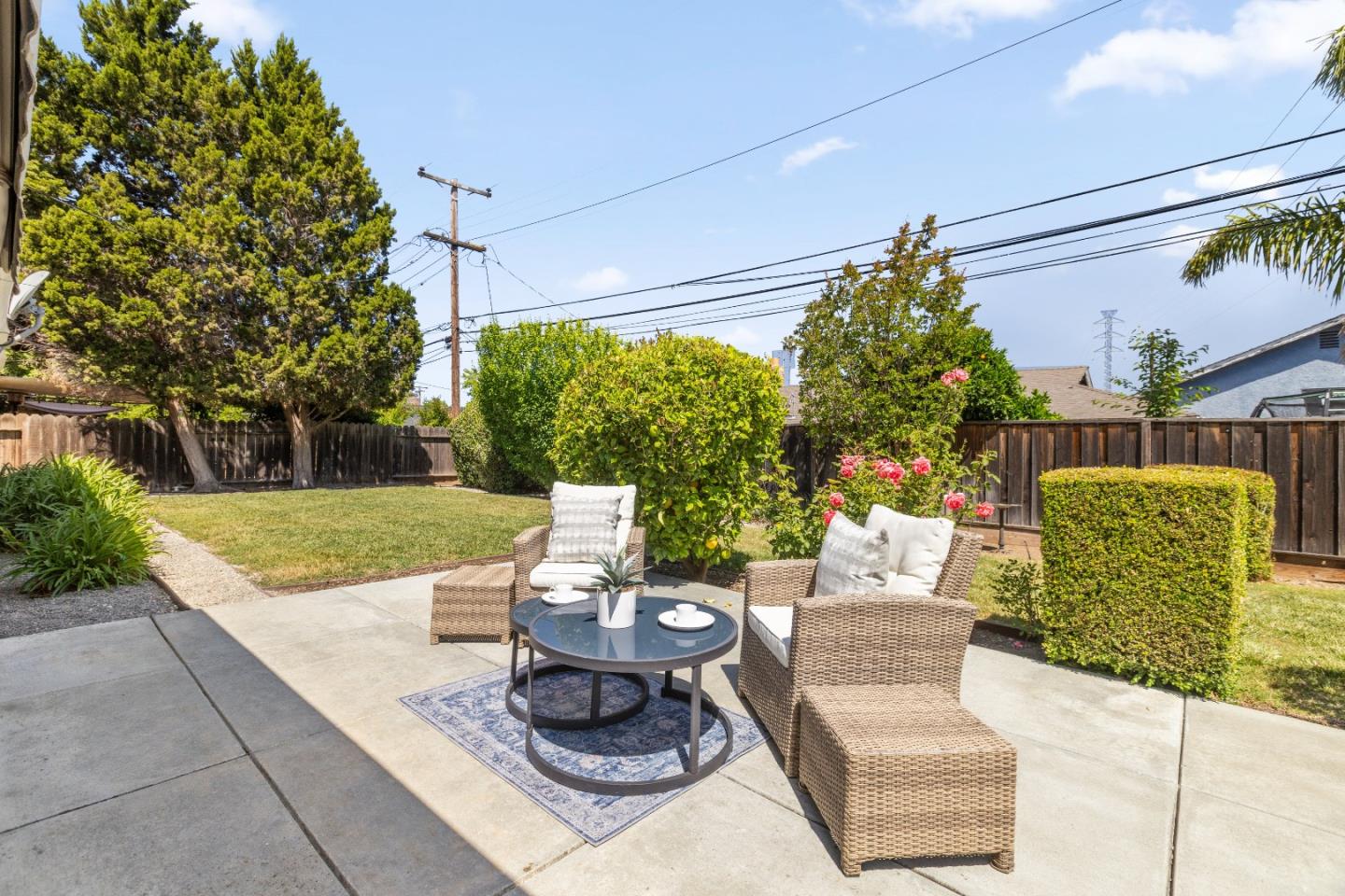 Detail Gallery Image 29 of 38 For 1795 Foxworthy Ave, San Jose,  CA 95124 - 6 Beds | 2/1 Baths