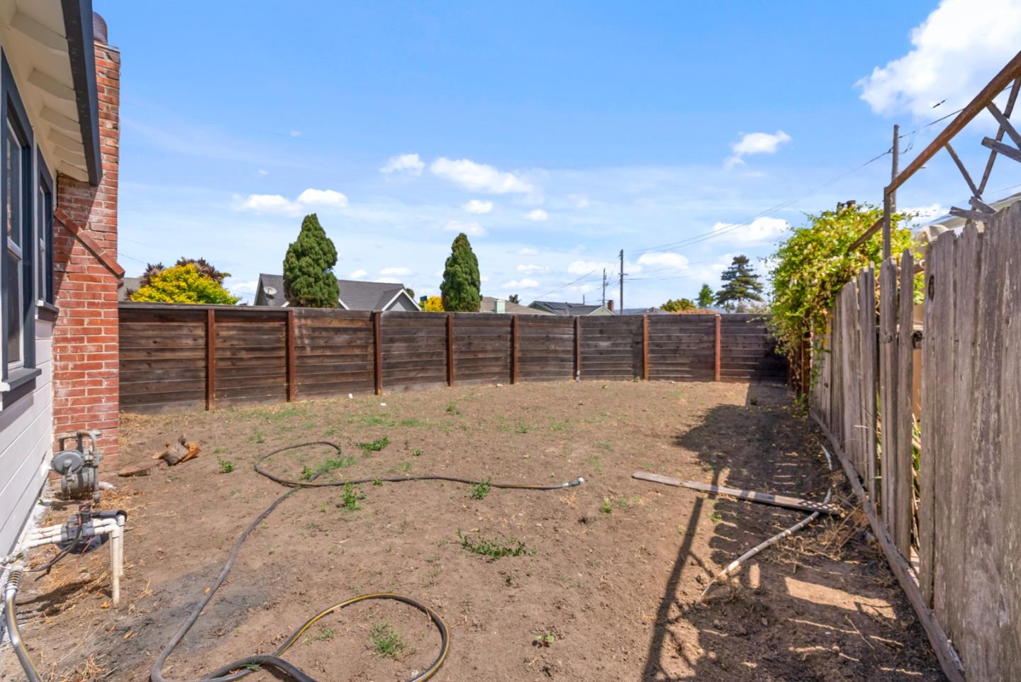 Detail Gallery Image 38 of 39 For 630 California St, Watsonville,  CA 95076 - 2 Beds | 1 Baths