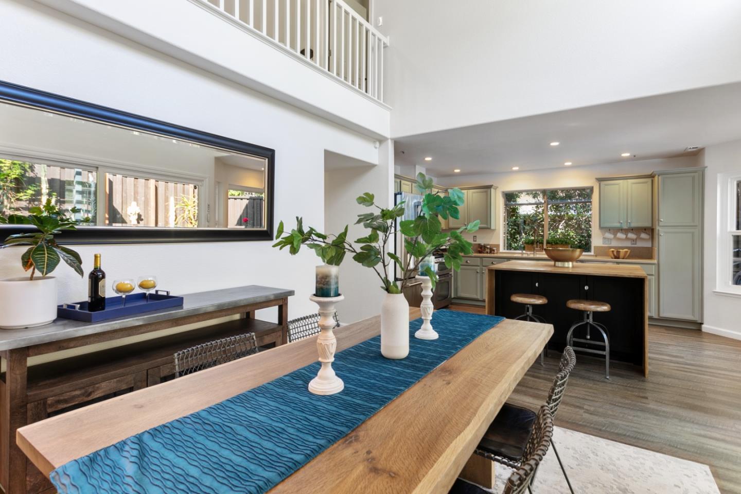 Detail Gallery Image 20 of 33 For 208 Sidesaddle Cir, Scotts Valley,  CA 95066 - 4 Beds | 2/1 Baths