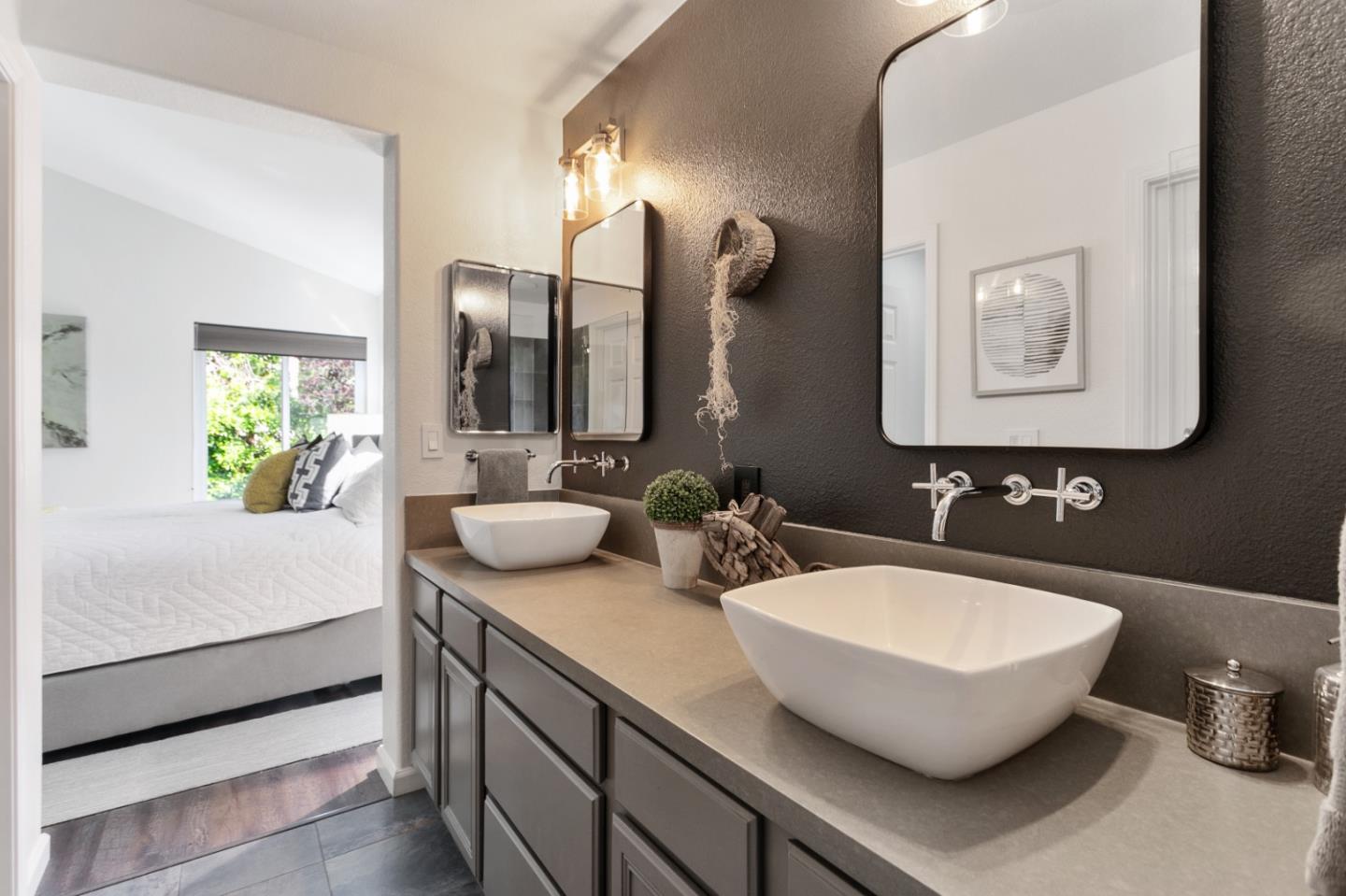Detail Gallery Image 28 of 33 For 208 Sidesaddle Cir, Scotts Valley,  CA 95066 - 4 Beds | 2/1 Baths