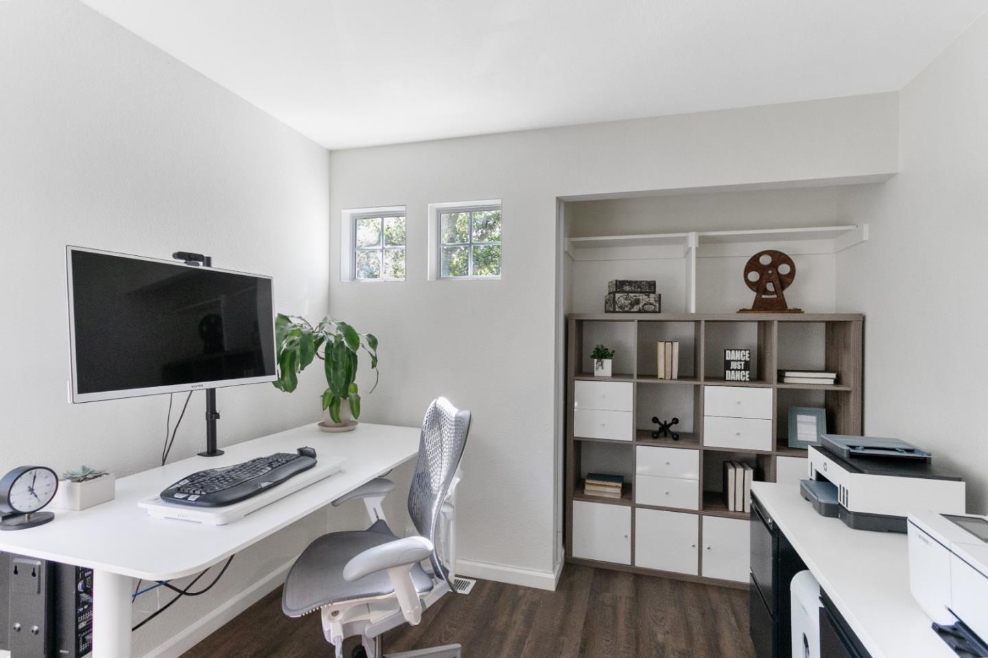 Detail Gallery Image 31 of 33 For 208 Sidesaddle Cir, Scotts Valley,  CA 95066 - 4 Beds | 2/1 Baths