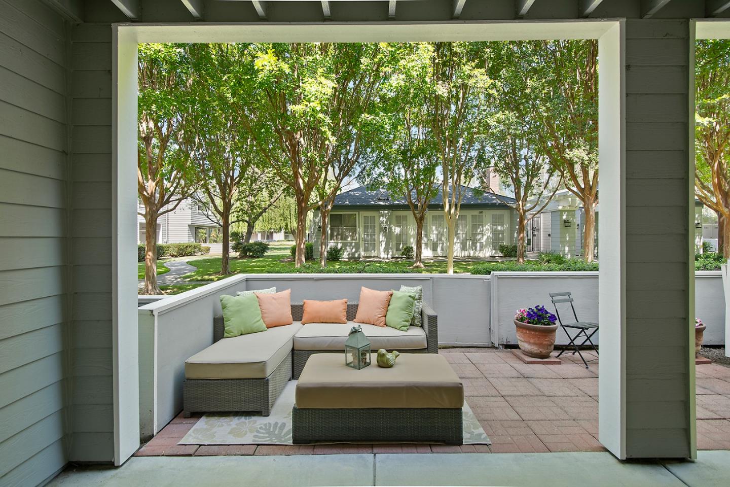 Detail Gallery Image 13 of 21 For 1648 Parkview Green Cir, San Jose,  CA 95131 - 1 Beds | 1 Baths