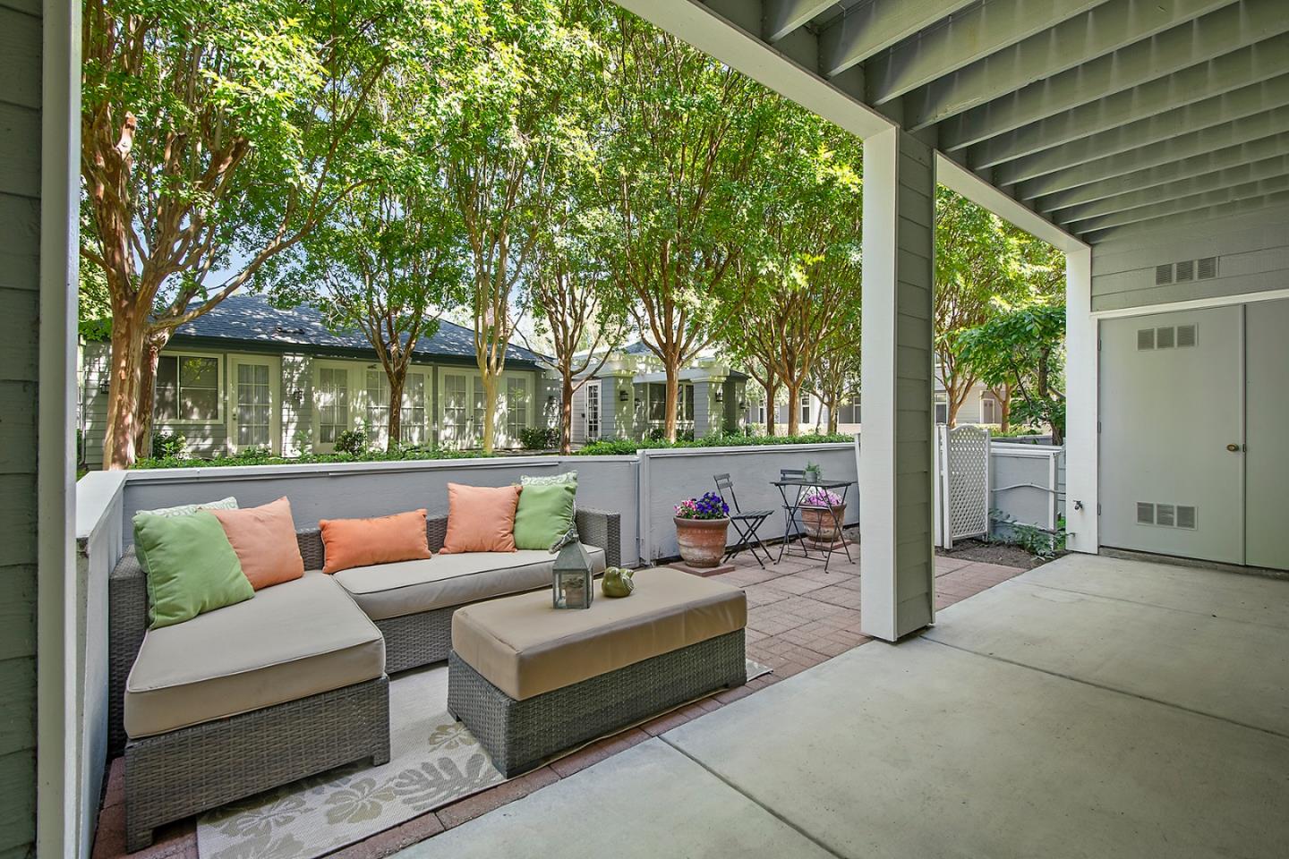 Detail Gallery Image 14 of 21 For 1648 Parkview Green Cir, San Jose,  CA 95131 - 1 Beds | 1 Baths