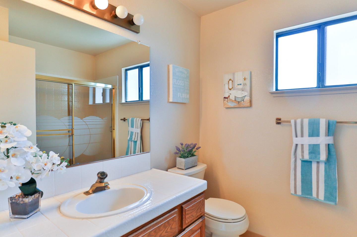 Detail Gallery Image 32 of 52 For 8760 Rancho Hills Dr, Gilroy,  CA 95020 - 4 Beds | 3 Baths