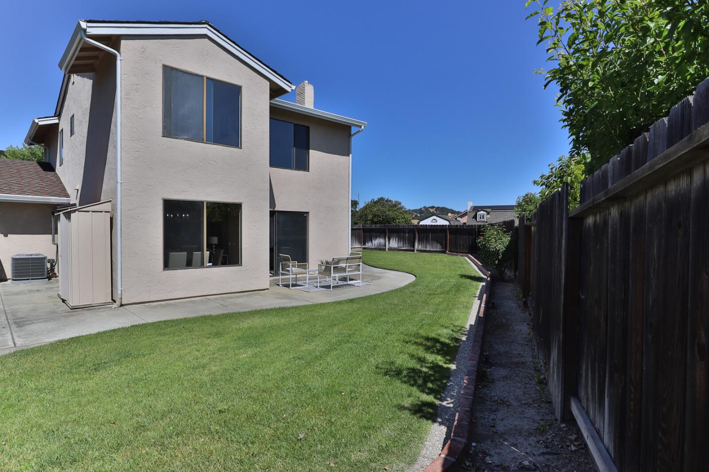 Detail Gallery Image 46 of 52 For 8760 Rancho Hills Dr, Gilroy,  CA 95020 - 4 Beds | 3 Baths