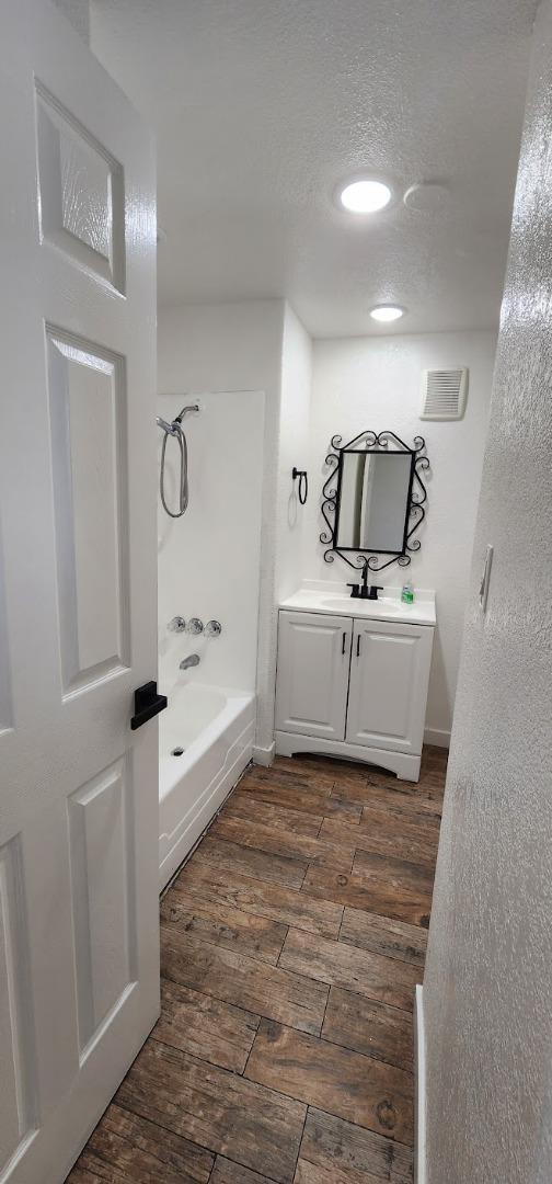 Detail Gallery Image 6 of 10 For 3499 E Bayshore Rd #86,  Redwood City,  CA 94063 - 2 Beds | 2 Baths