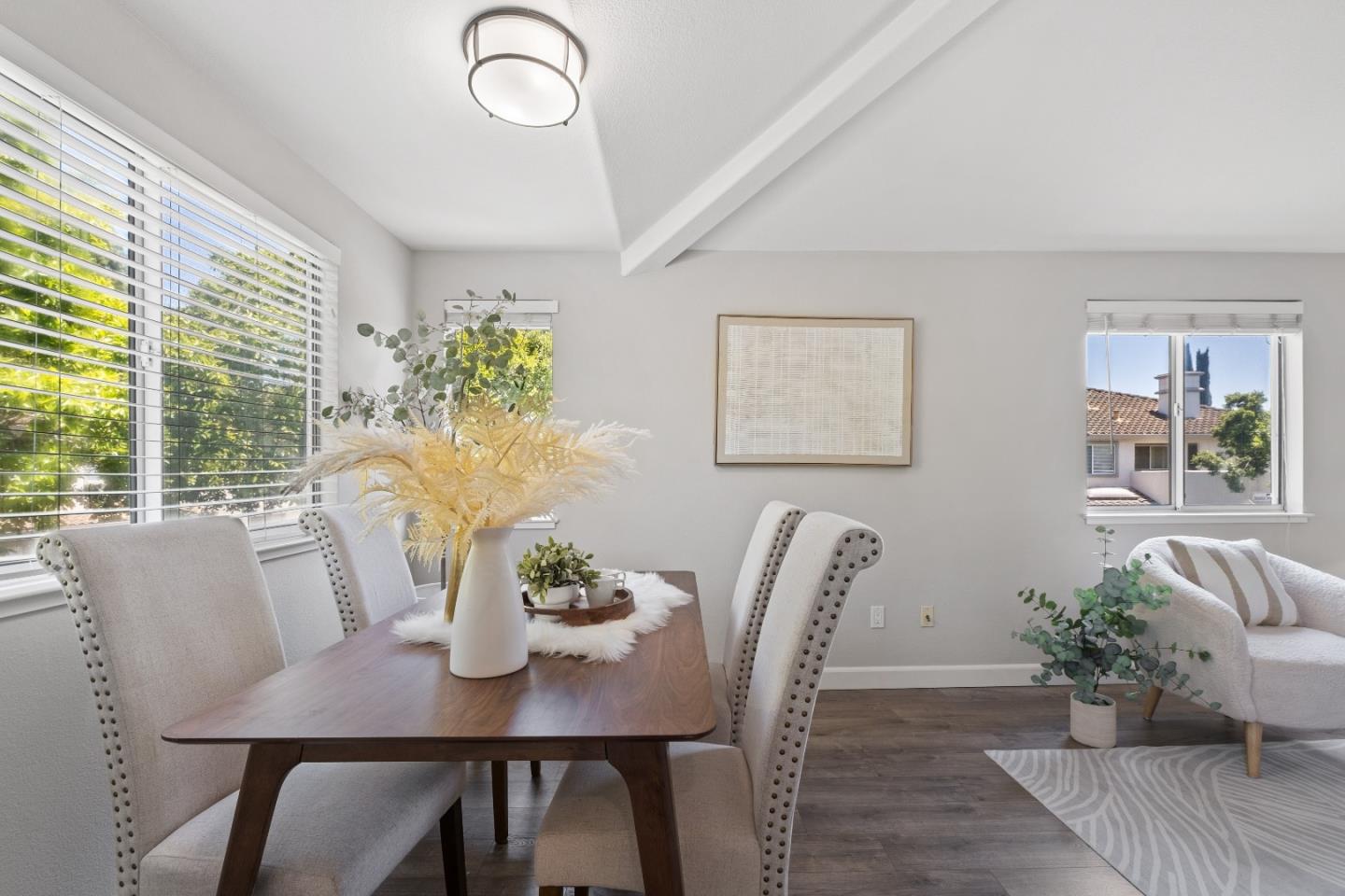 Detail Gallery Image 11 of 51 For 1875 Sheri Ann Cir, San Jose,  CA 95131 - 2 Beds | 2 Baths