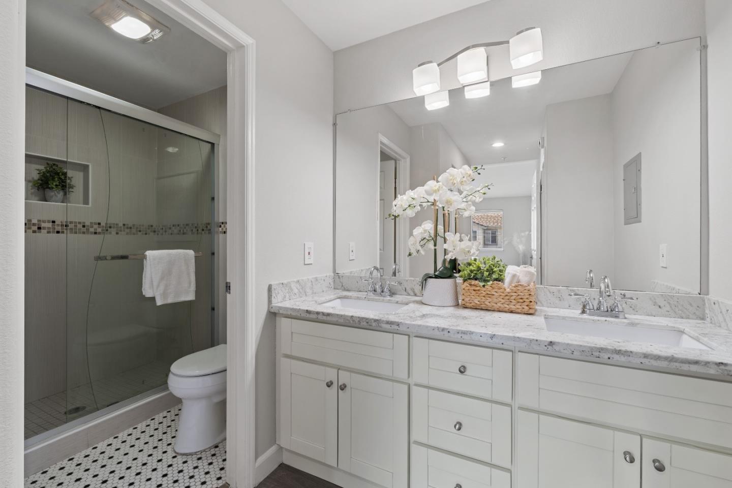 Detail Gallery Image 26 of 51 For 1875 Sheri Ann Cir, San Jose,  CA 95131 - 2 Beds | 2 Baths