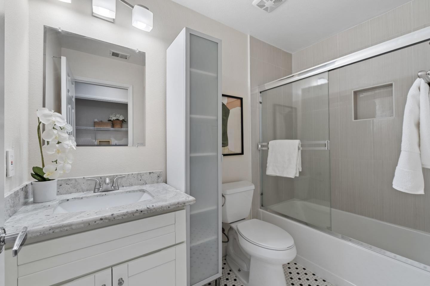 Detail Gallery Image 33 of 51 For 1875 Sheri Ann Cir, San Jose,  CA 95131 - 2 Beds | 2 Baths