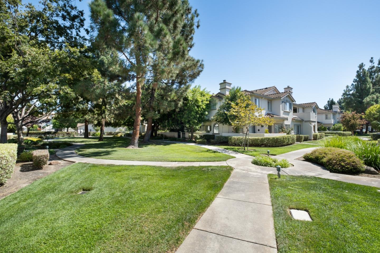 Detail Gallery Image 38 of 51 For 1875 Sheri Ann Cir, San Jose,  CA 95131 - 2 Beds | 2 Baths
