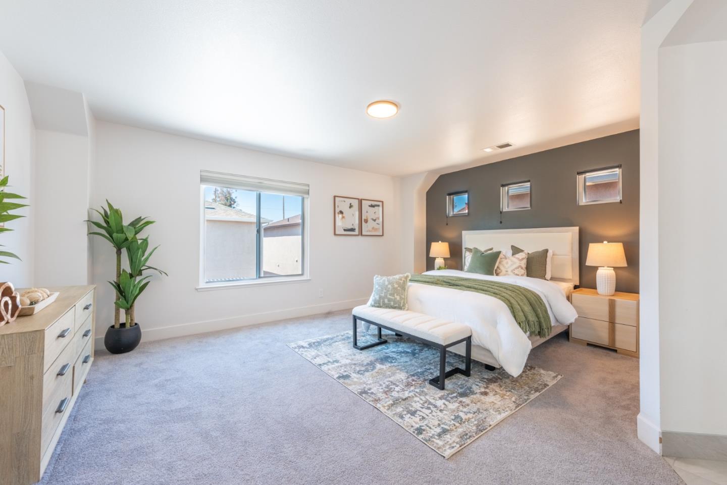 Detail Gallery Image 13 of 30 For 1428 Firestone Loop, San Jose,  CA 95116 - 4 Beds | 2/1 Baths