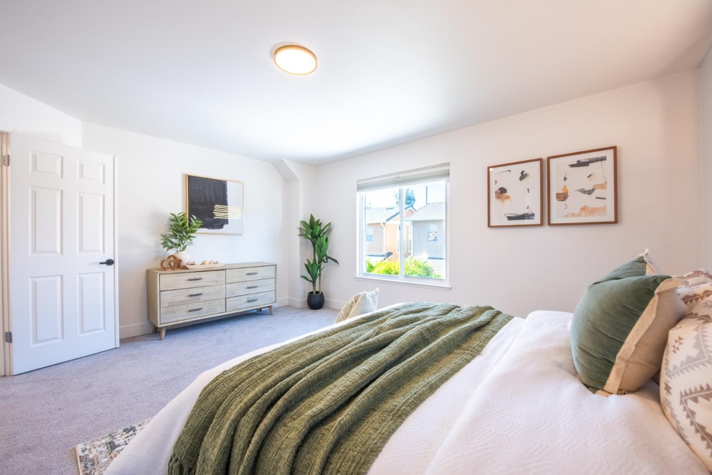 Detail Gallery Image 15 of 30 For 1428 Firestone Loop, San Jose,  CA 95116 - 4 Beds | 2/1 Baths