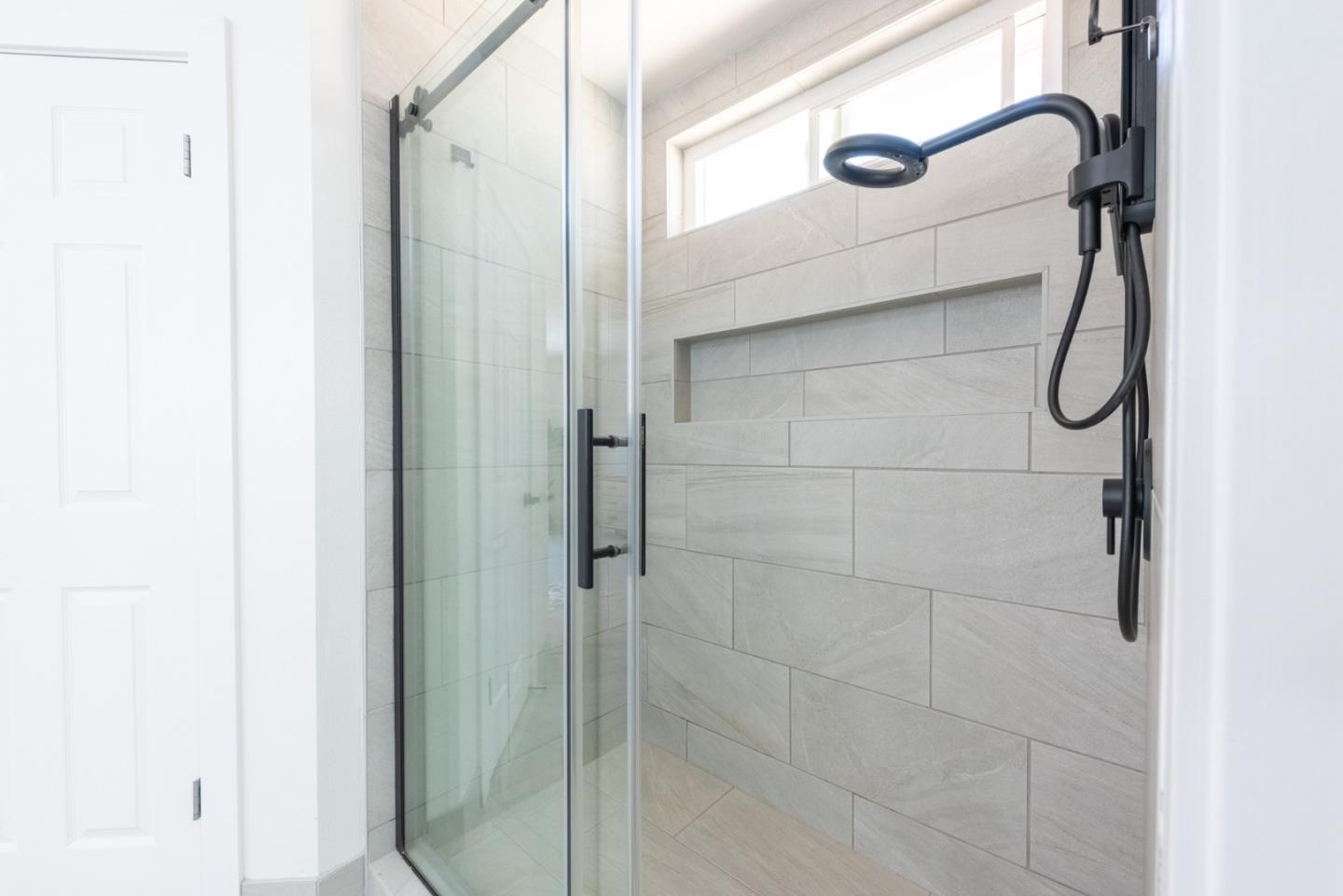 Detail Gallery Image 18 of 30 For 1428 Firestone Loop, San Jose,  CA 95116 - 4 Beds | 2/1 Baths