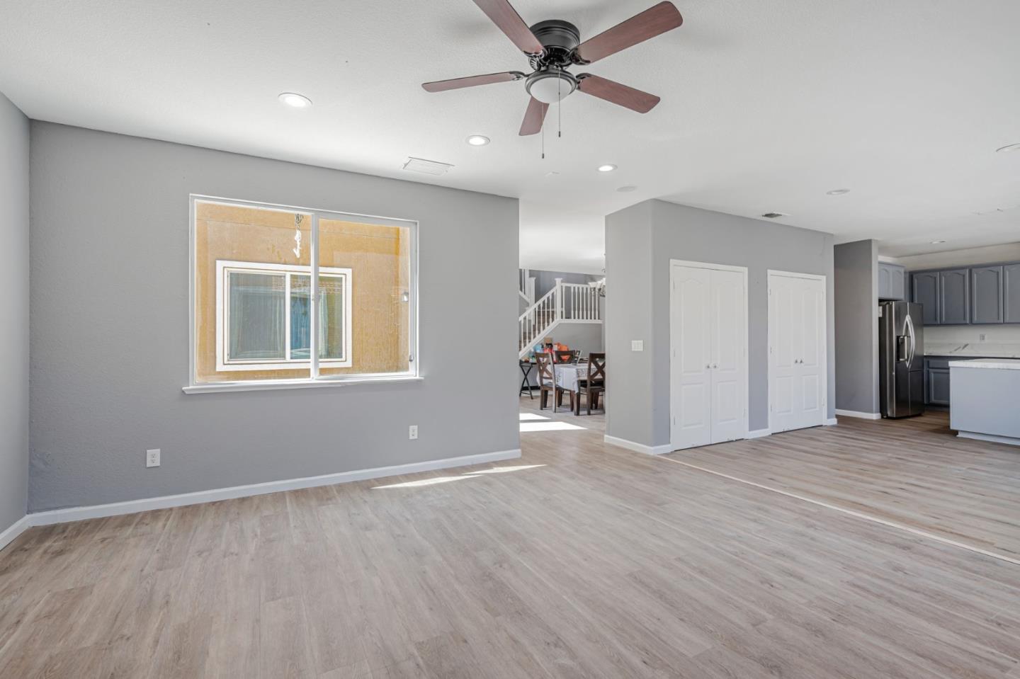 Detail Gallery Image 13 of 45 For 5323 Gold Creek Cir, Discovery Bay,  CA 94505 - 5 Beds | 3 Baths