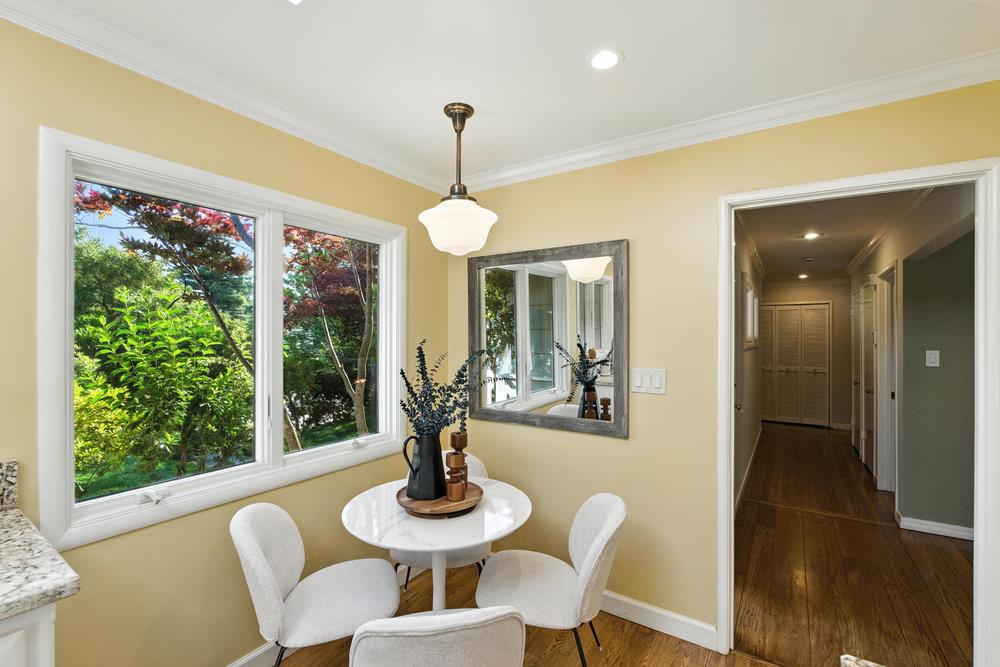 Detail Gallery Image 13 of 52 For 1884 Randall Rd, San Mateo,  CA 94402 - 3 Beds | 2 Baths