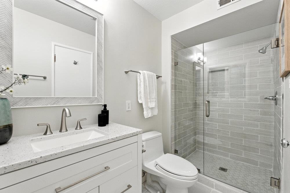 Detail Gallery Image 33 of 52 For 1884 Randall Rd, San Mateo,  CA 94402 - 3 Beds | 2 Baths