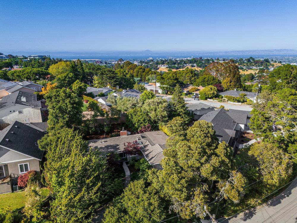 Detail Gallery Image 51 of 52 For 1884 Randall Rd, San Mateo,  CA 94402 - 3 Beds | 2 Baths