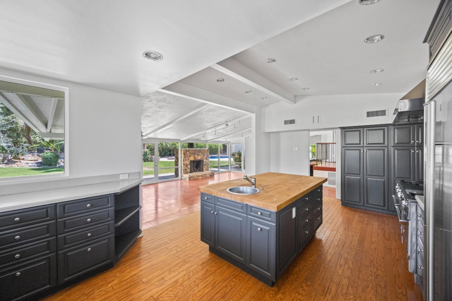 Detail Gallery Image 20 of 31 For 255 W Camino Buena Vis, Palm Springs,  CA 92264 - 3 Beds | 3 Baths