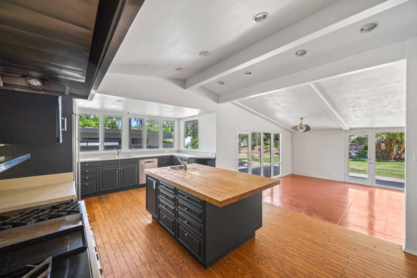 Detail Gallery Image 21 of 31 For 255 W Camino Buena Vis, Palm Springs,  CA 92264 - 3 Beds | 3 Baths