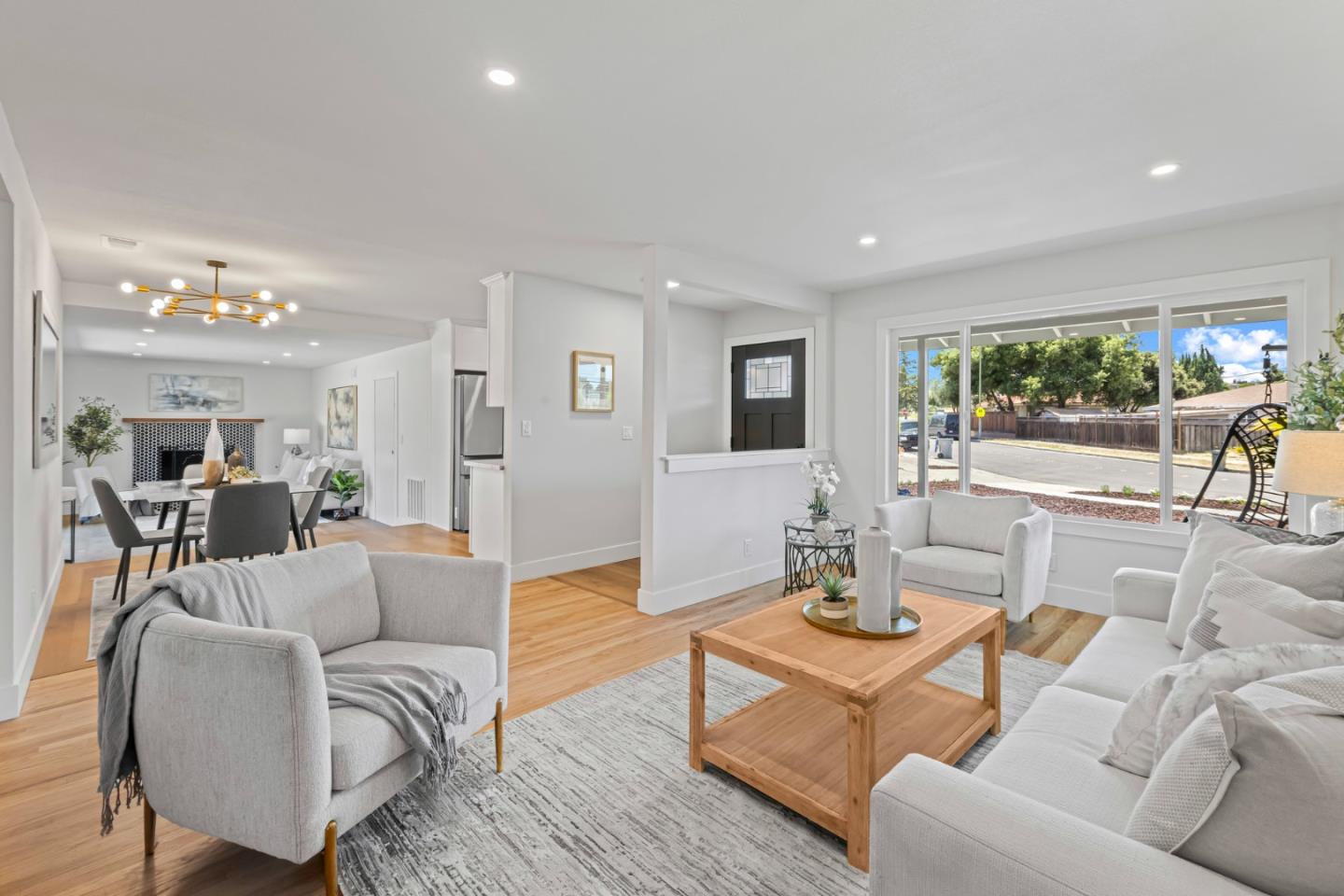 Detail Gallery Image 12 of 86 For 2733 Suisun Ave, San Jose,  CA 95121 - 4 Beds | 3 Baths