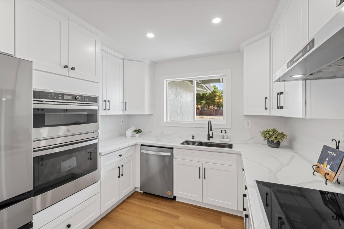 Detail Gallery Image 24 of 86 For 2733 Suisun Ave, San Jose,  CA 95121 - 4 Beds | 3 Baths