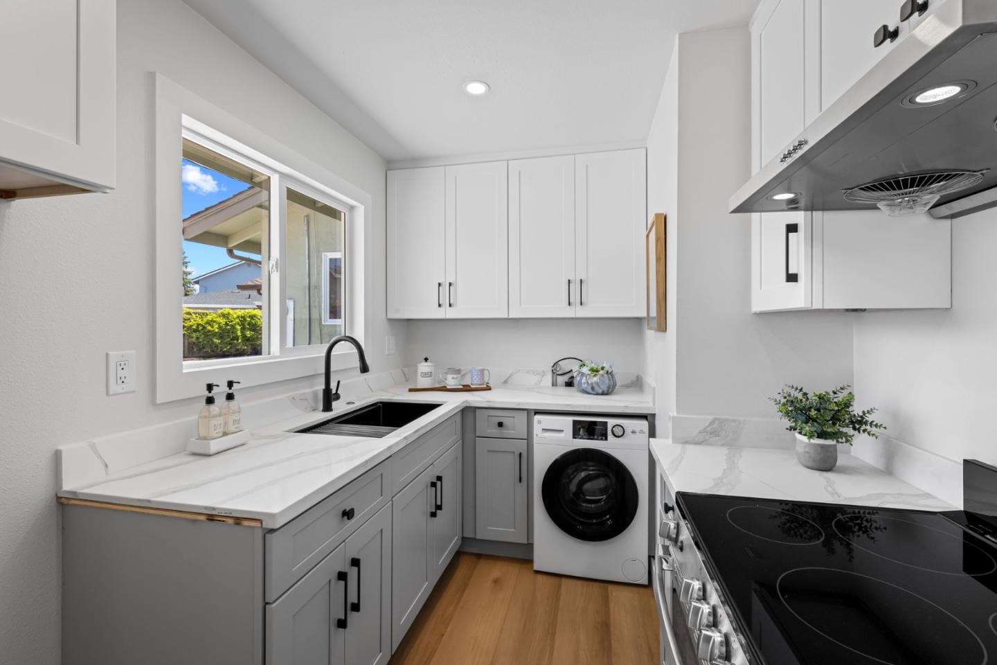 Detail Gallery Image 46 of 86 For 2733 Suisun Ave, San Jose,  CA 95121 - 4 Beds | 3 Baths