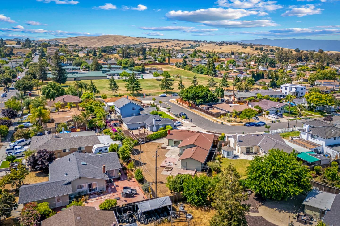 Detail Gallery Image 70 of 86 For 2733 Suisun Ave, San Jose,  CA 95121 - 4 Beds | 3 Baths