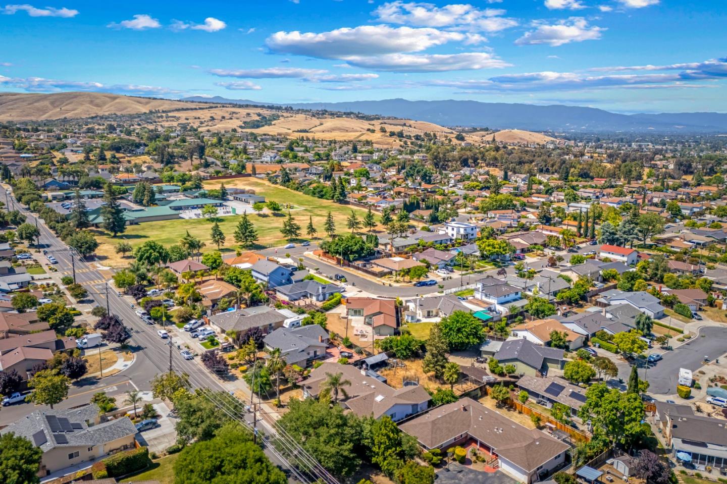 Detail Gallery Image 79 of 86 For 2733 Suisun Ave, San Jose,  CA 95121 - 4 Beds | 3 Baths