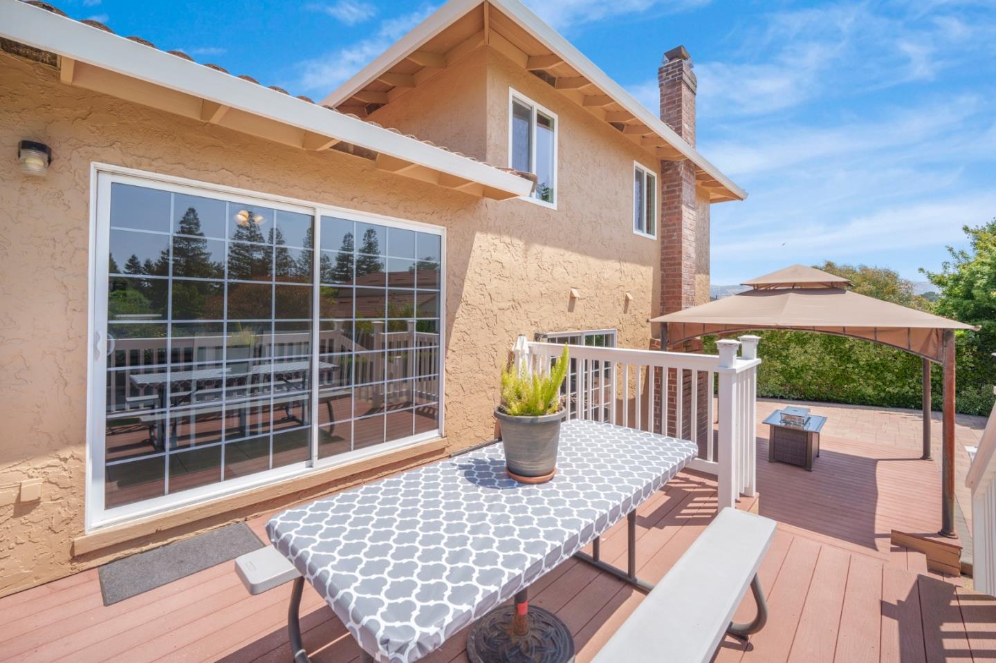 Detail Gallery Image 33 of 43 For 810 W Main Ave, Morgan Hill,  CA 95037 - 4 Beds | 2/1 Baths