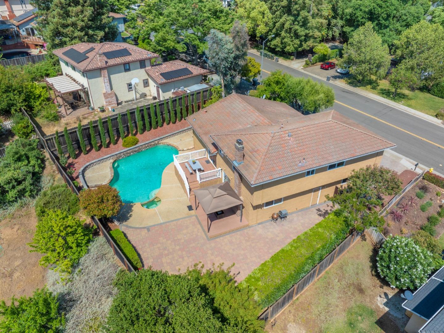 Detail Gallery Image 38 of 43 For 810 W Main Ave, Morgan Hill,  CA 95037 - 4 Beds | 2/1 Baths