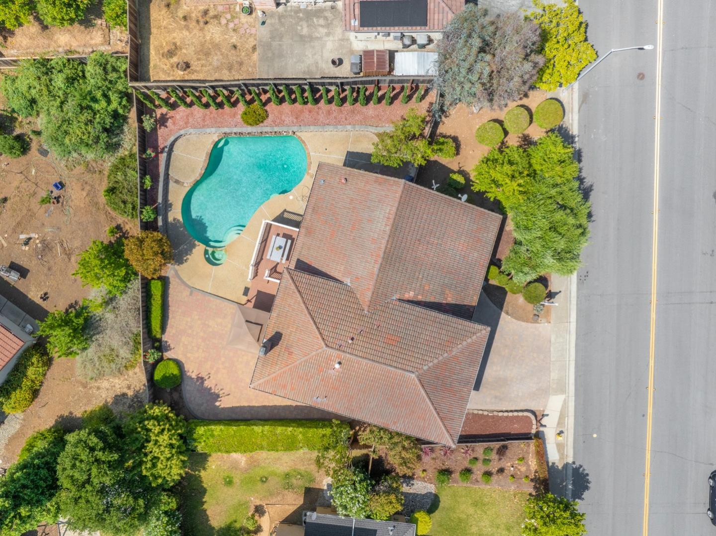 Detail Gallery Image 39 of 43 For 810 W Main Ave, Morgan Hill,  CA 95037 - 4 Beds | 2/1 Baths